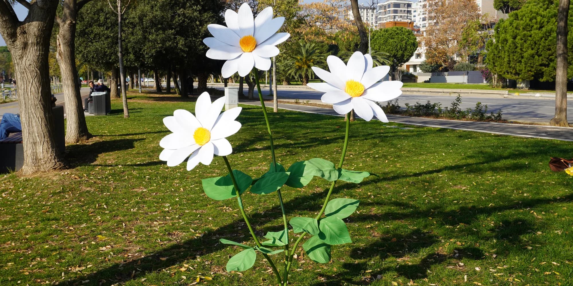 The Giant Flowers — Set of Three 3
